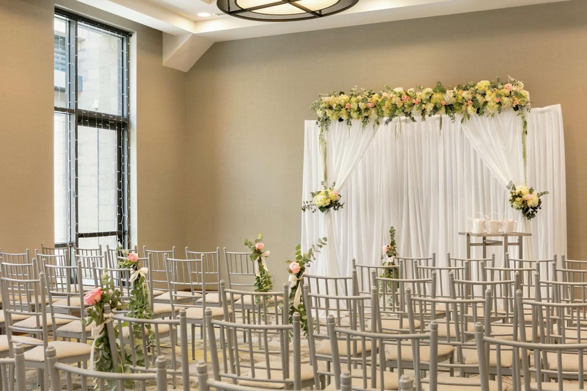 Embassy Suites By Hilton Berkeley Heights Εξωτερικό φωτογραφία